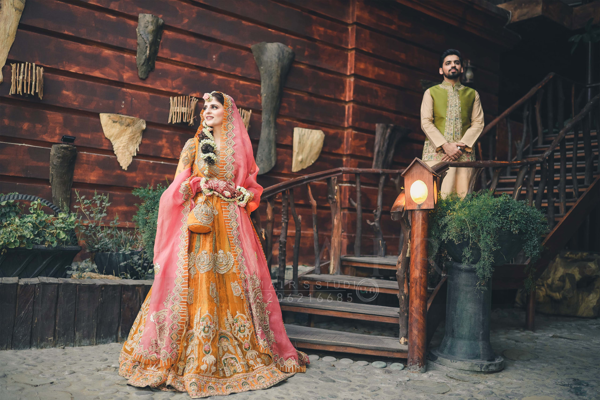 Pakistani bride photographed in the signature vintage antique set at Umair's Studio, Lahore